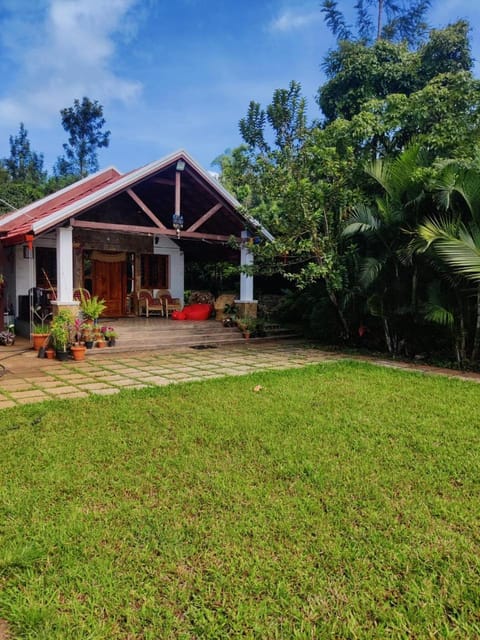 Property building, Spring, Day, Natural landscape, Garden view