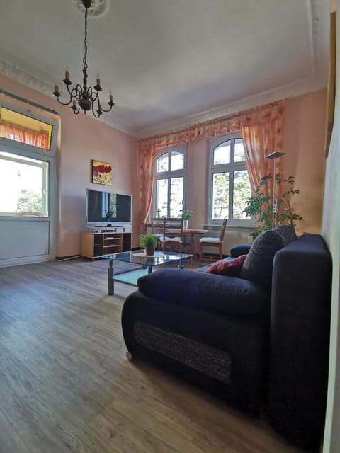 Villa Adler- Seeseite Apartment in Heringsdorf