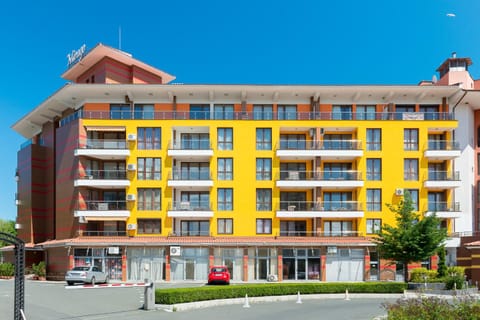 Apartment complex Mirage of Nessebar Apartment in Nessebar