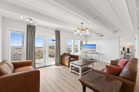 Coconut Beach House B House in Okaloosa Island