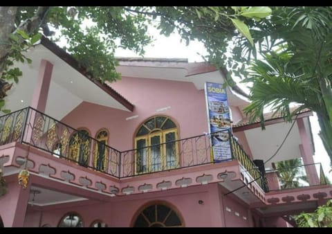 Property building, View (from property/room), Balcony/Terrace, Kitchen or kitchenette