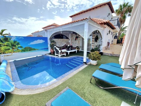 Garden, Garden view, Swimming pool, sunbed
