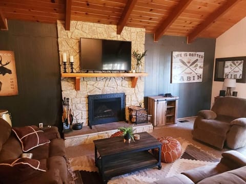 The Ponderosa House in Running Springs