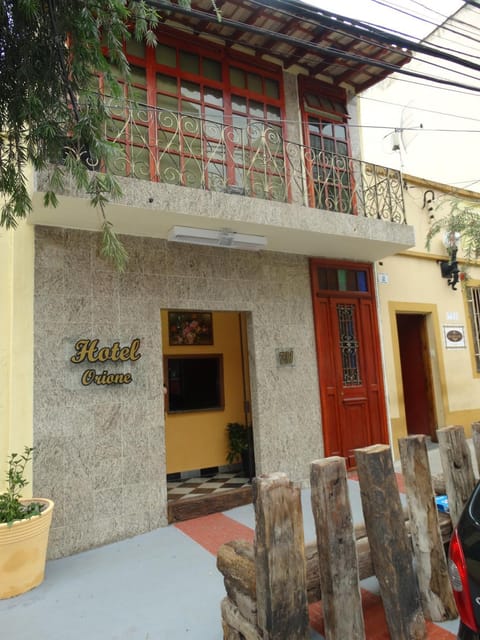 Facade/entrance