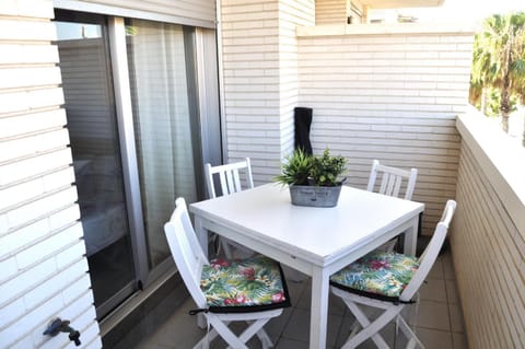 Elegance, 2 dormitorios, playa y centro a 5mn, by Bookindenia Apartment in Dénia