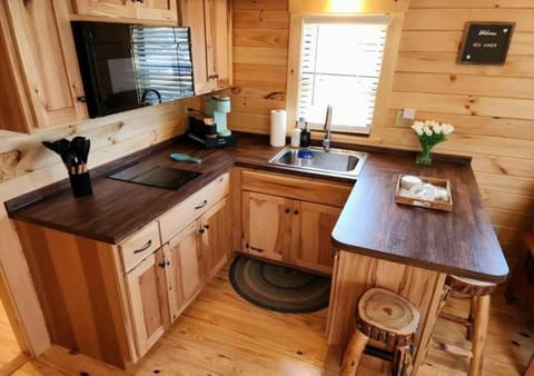 Water view Cabin near North Topsail Beach Cabin in Sneads Ferry