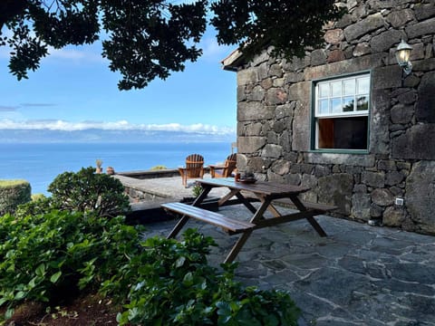 Patio, View (from property/room), Balcony/Terrace, Dining area, Sea view