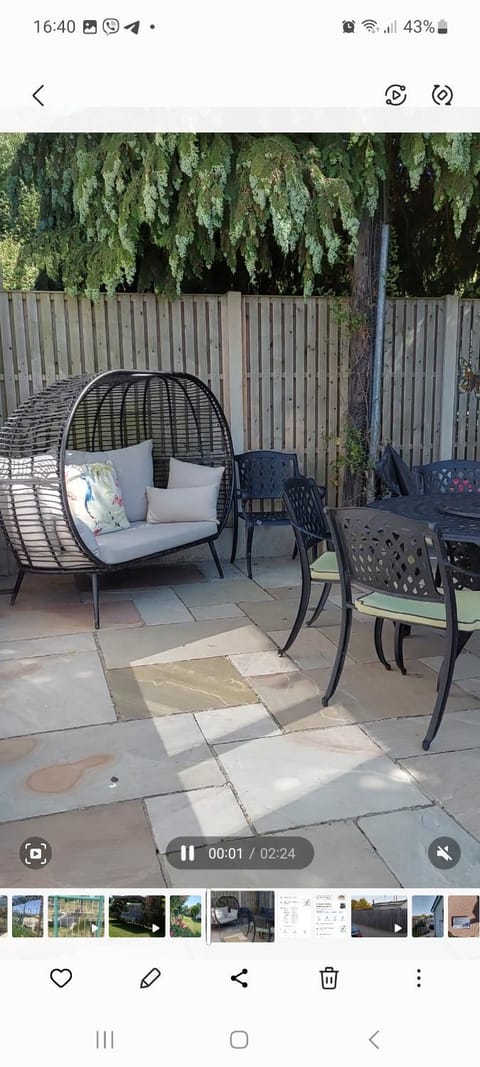 Knockrobin Cottage Bed and Breakfast in Wicklow