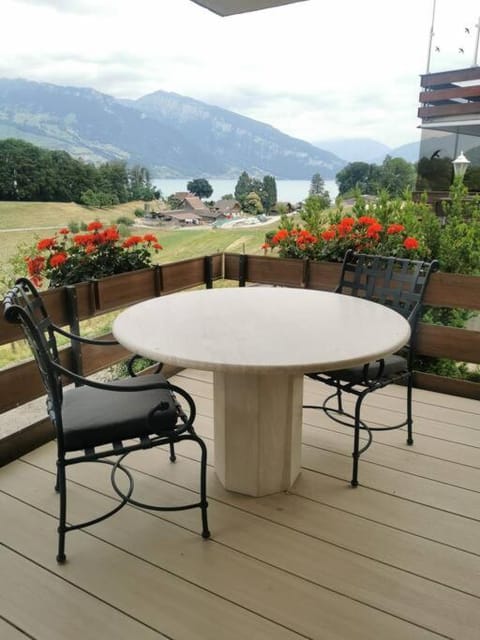 Spring, Natural landscape, View (from property/room), Balcony/Terrace, Dining area, Garden view, Mountain view