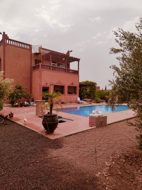 Property building, Pool view, Swimming pool