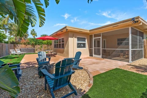 Patio, Day, Garden view