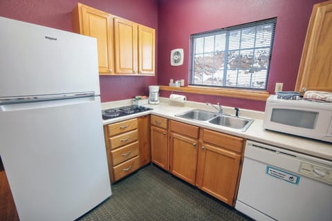 Timber Creek Chalets- 12 chalet Chalet in Estes Park