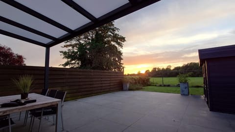 Balcony/Terrace, Sunset