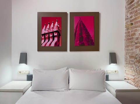 Bed, Photo of the whole room, Bedroom