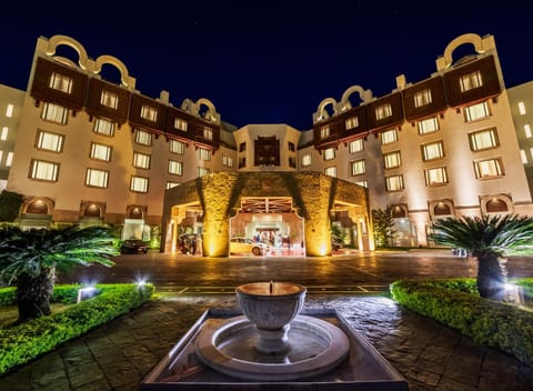 Property building, Night