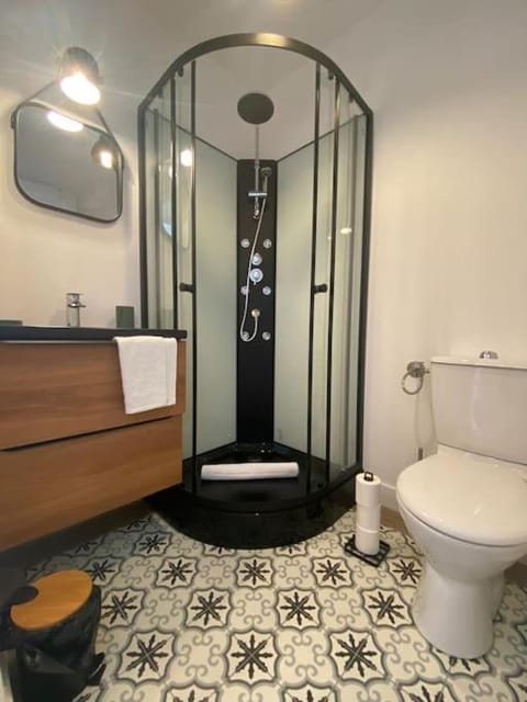 joli duplex centre ville 5 min à pied de la gare sncf Apartment in Normandy