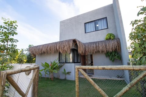 Property building, Day