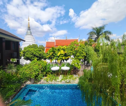 Property building, Day, Garden view, Pool view, Swimming pool