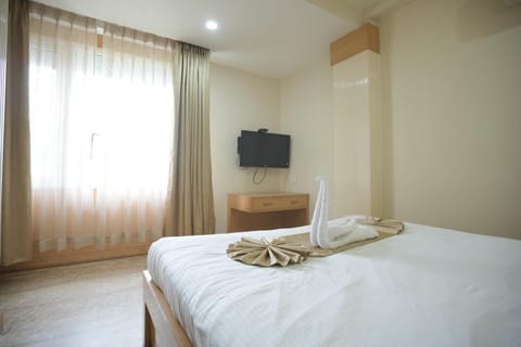 View (from property/room), Living room, Bedroom, VIP