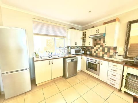 Villa 2-1 for Luxury Villa in Western Cape