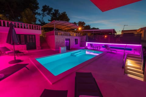 Lavanda Residence with Heated Pool Trogir Split House in Šibenik-Knin County, Croatia