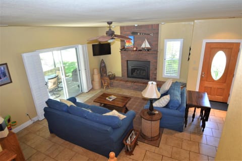 King- Lake Area House in Bass Lake