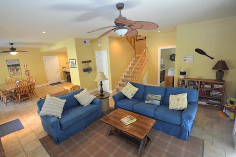 King- Lake Area House in Bass Lake