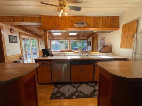 O'Connell-Lake Area Free Night Special House in Bass Lake