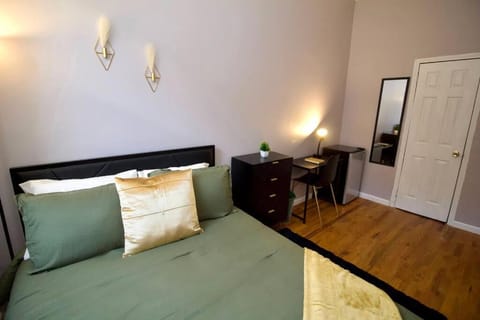 Bed, Bedroom