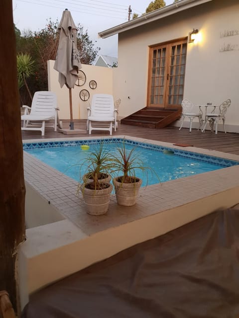 Property building, Pool view