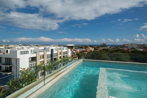 Landmark view, Sea view, Swimming pool