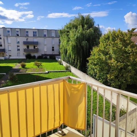 Montereau FY Appt 3P 2 ch Balcon Apartment in Île-de-France