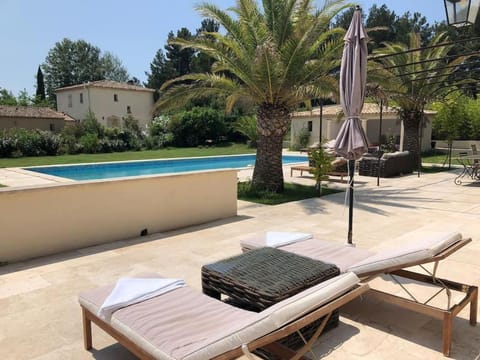 Appartement dans bastide à Saint Rémy de Provence House in Saint-Remy-de-Provence