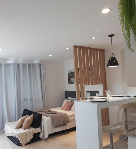 View (from property/room), Dining area, Bedroom, Breakfast, kitchen