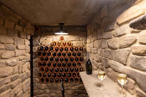 Villa Lilla Bellagio - Luxury Pool and Wine with Lake view Villa in Bellagio