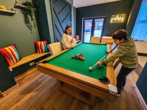 People, Billiard, Game Room, children, group of guests