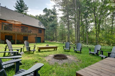 Cozy Arkdale Wood Cabin Near Petenwell Lake! Cabin in Petenwell Lake