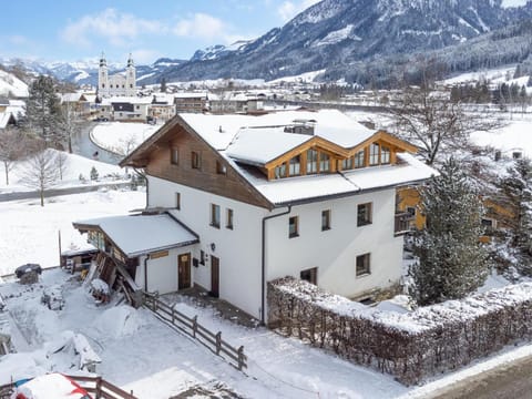 Property building, Winter