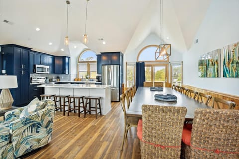 Maxximum Views House in Corolla