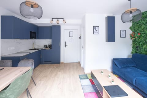 TV and multimedia, Dining area, Bedroom, kitchen