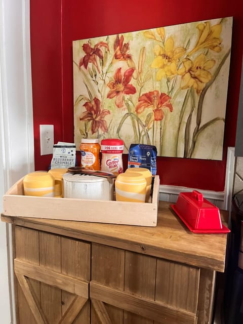 Cozy Cape Cod Villa in Grand Rapids