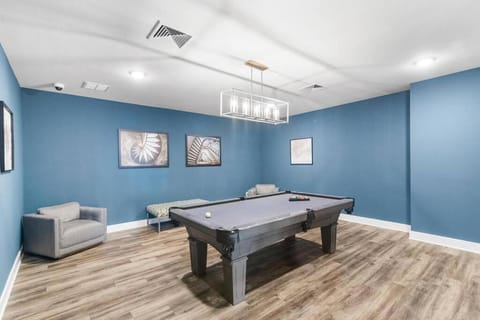 Luxurious 2/2 Condo with Pool, Gym and Laundry Apartment in Melbourne