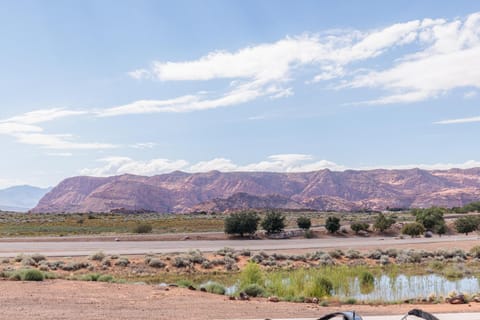 Triple R Getaway House in St George