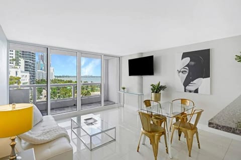 TV and multimedia, View (from property/room), Balcony/Terrace, Living room, Dining area