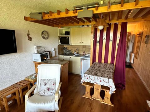 Studio familial idéalement situé à Villard-de-Lans - FR-1-515-178 Apartment in Provence-Alpes-Côte d'Azur