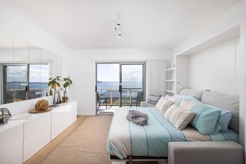 Bedroom, Sea view