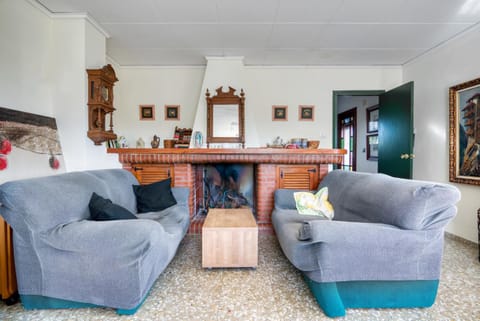 La Pedrera Country House in Safor