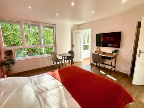 Photo of the whole room