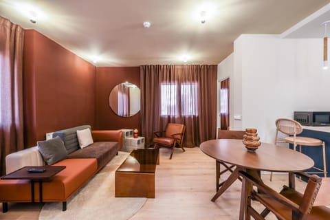 Communal lounge/ TV room, Living room