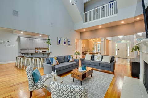 Grand Lakefront Home in Hartwell with Game Room! House in Reed Creek